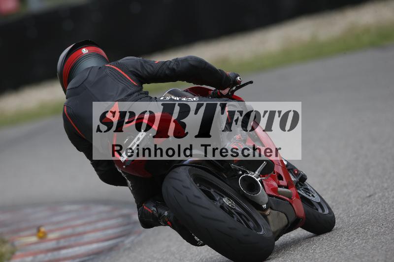 /Archiv-2023/55 02.08.2023 FREERIDE TRAINING ADR/Gruppe M/backside